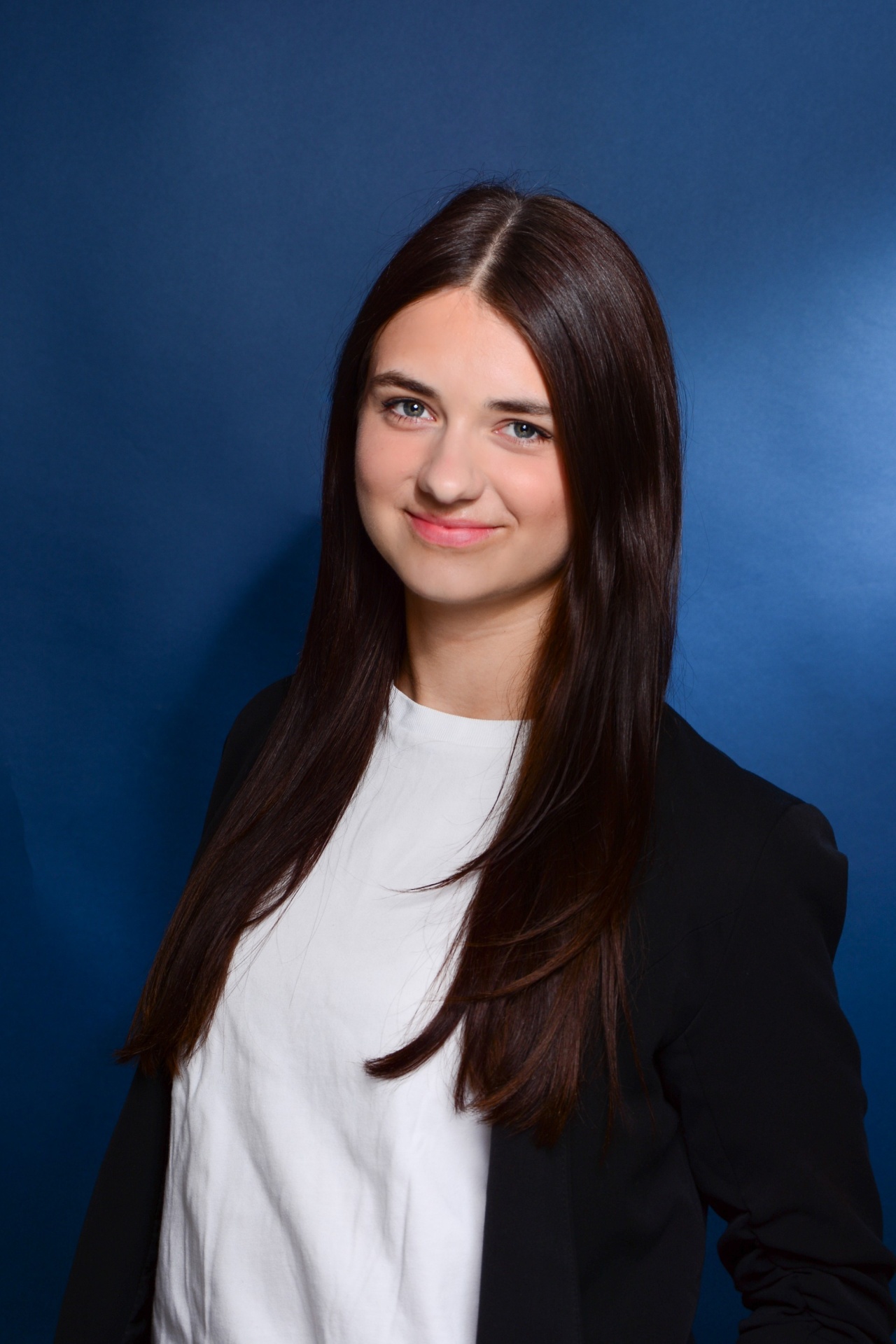 Giulia Nierhoff, Personalwesen — Karriere